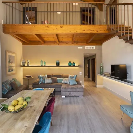 - Felice Apartmán *